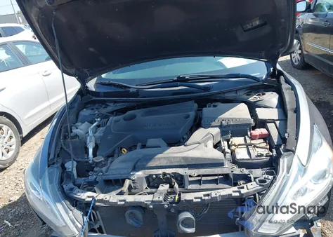 2018 Nissan Altima 2.5 S из США, поврежденный, VIN 1N4AL3AP1JC182290